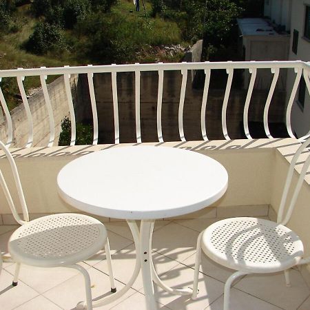 Apartments Nada Brela Zewnętrze zdjęcie