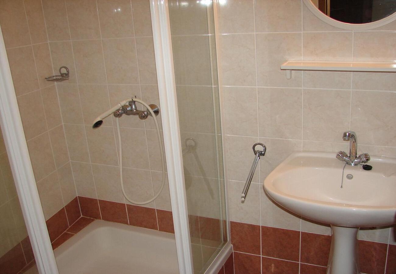 Apartments Nada Brela Zewnętrze zdjęcie